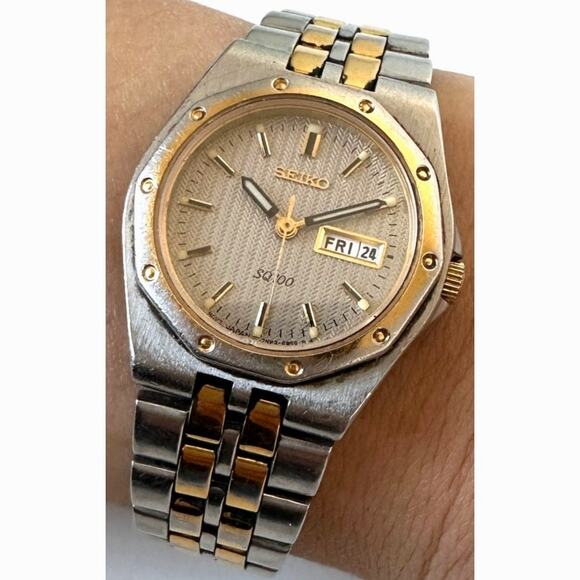 Vintage Seiko SQ100 7N83-6A30 Watch Day Date - Picture 1 of 9